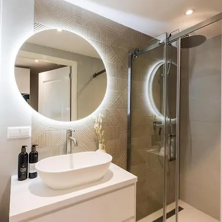 Haya Seaview - Kurhaus Гаага